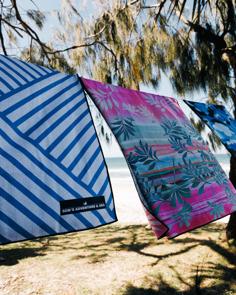 Load image into Gallery viewer, Eco-Friendly Hiking Towel – Quick-Dry &amp; Ultra-Absorbent
