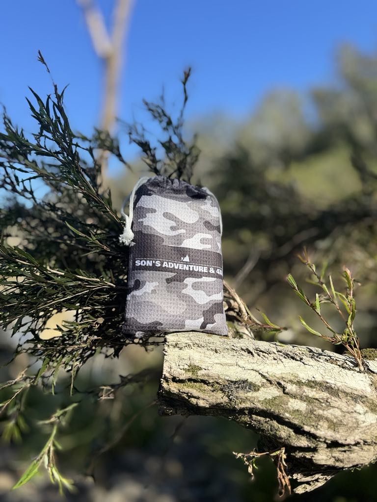 Load image into Gallery viewer, Sand Free Towel - Grey Camo
