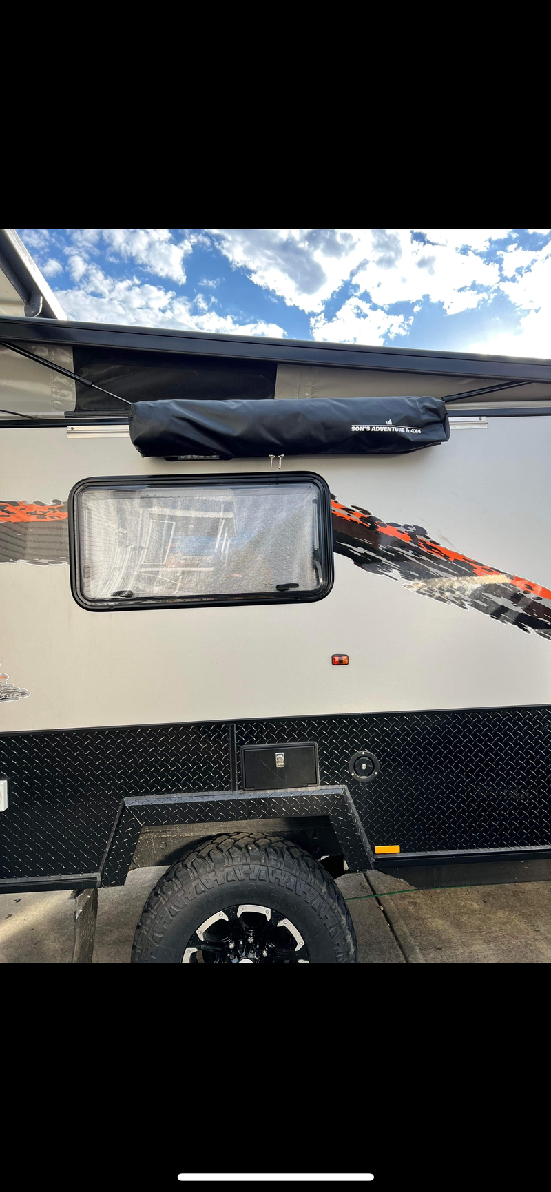 Load image into Gallery viewer, Best Camping Shower Awning – Portable, Durable &amp; Easy to Mount
